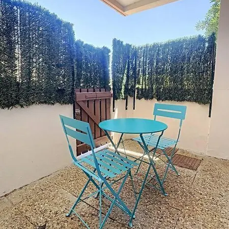 Magnifique Studio Cabine Avec Terrasse Et Parking *